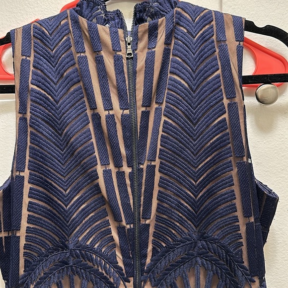 BOGO Lace Midi Cocktail Dress - Picture 5 of 5